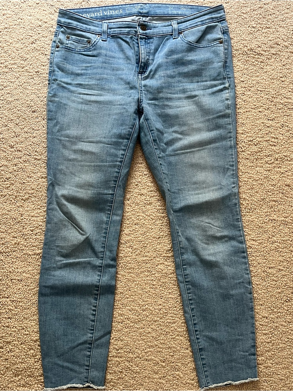 Vineyard Vines Women's Faded Medium Blue Skinny Jeans